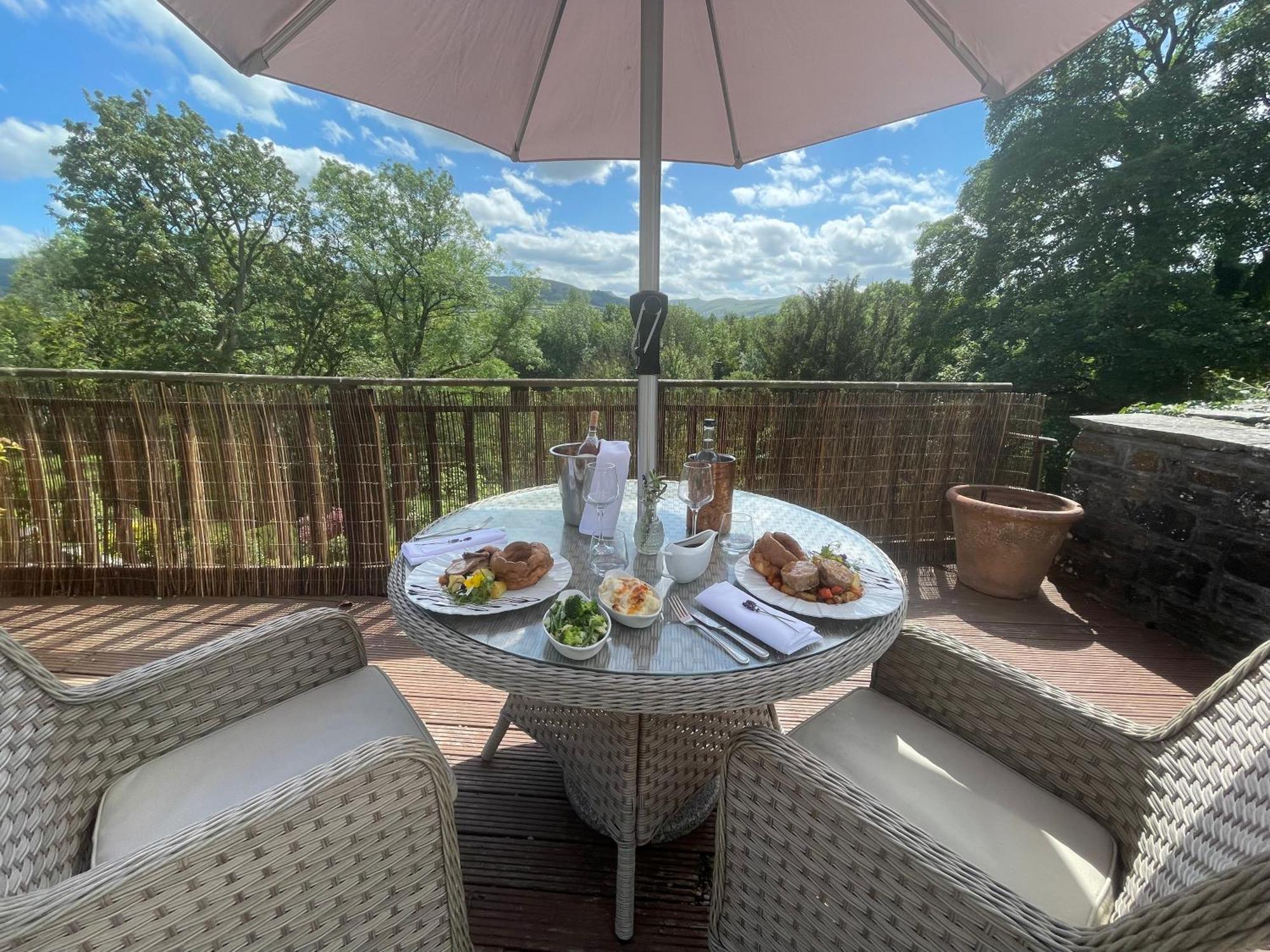 Peterstone Court Country House Restaurant & Spa Brecon Eksteriør bilde